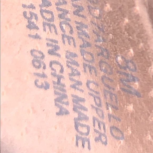 Bandolino Arguello black dress shoes/heels - Picture 5 of 5